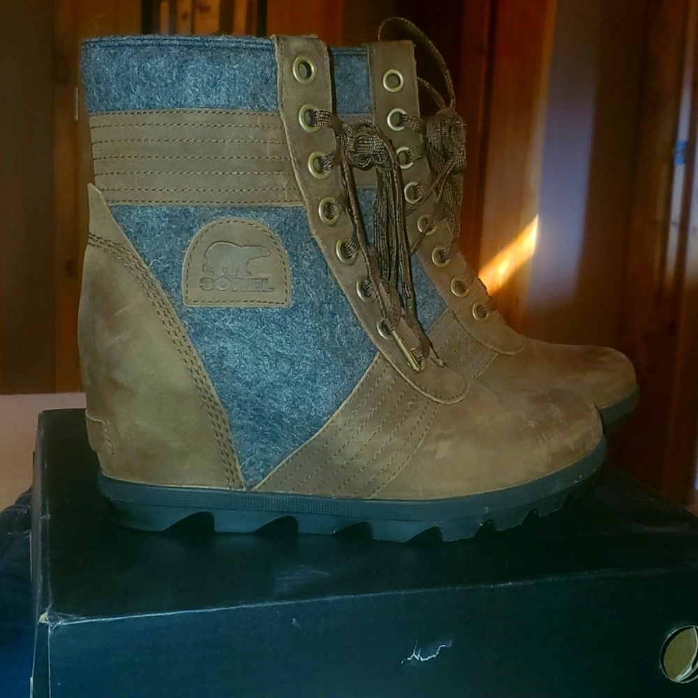 Sorel Lexington wedge tobacco/tobacco sz 8